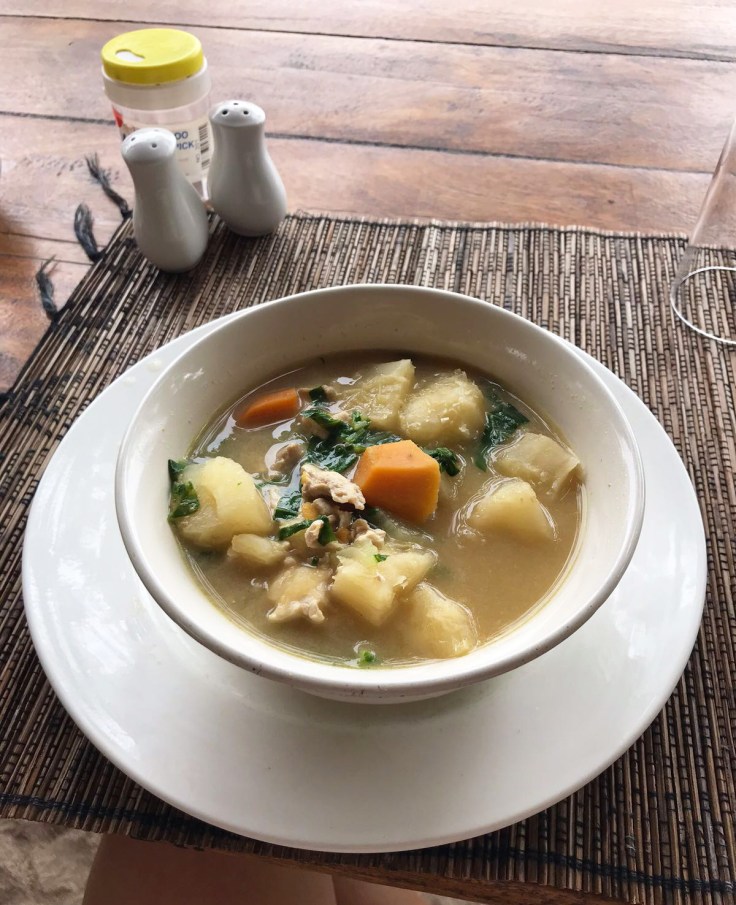 Lunch at the Tanna Evergreen Resort